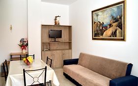 Antonios Apartments